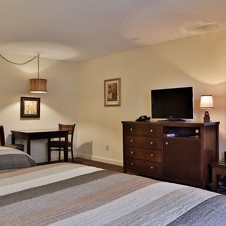 Freeland Harbor Inn מראה חיצוני תמונה