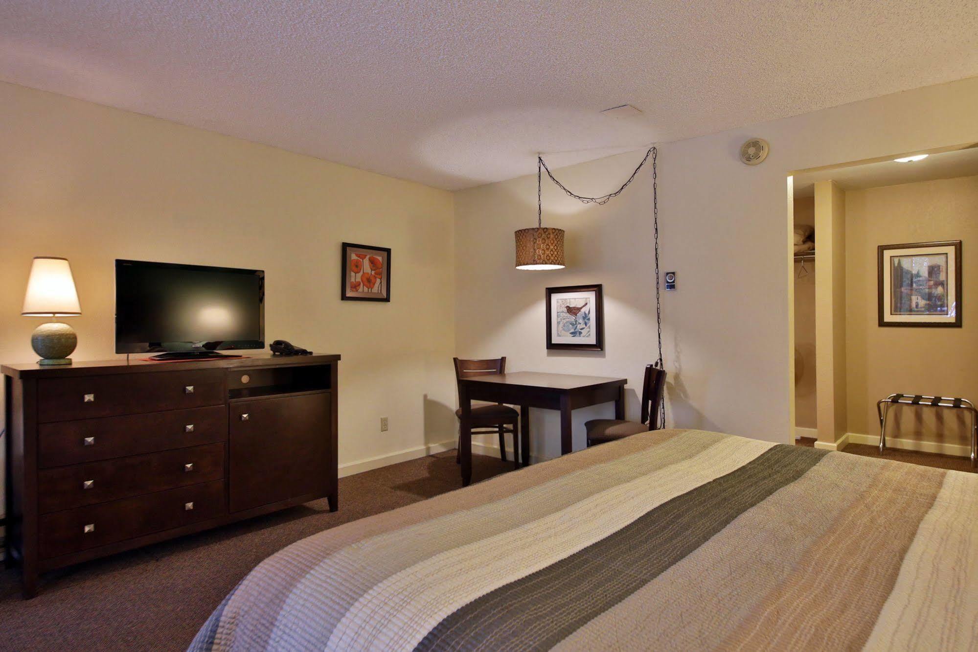 Freeland Harbor Inn מראה חיצוני תמונה