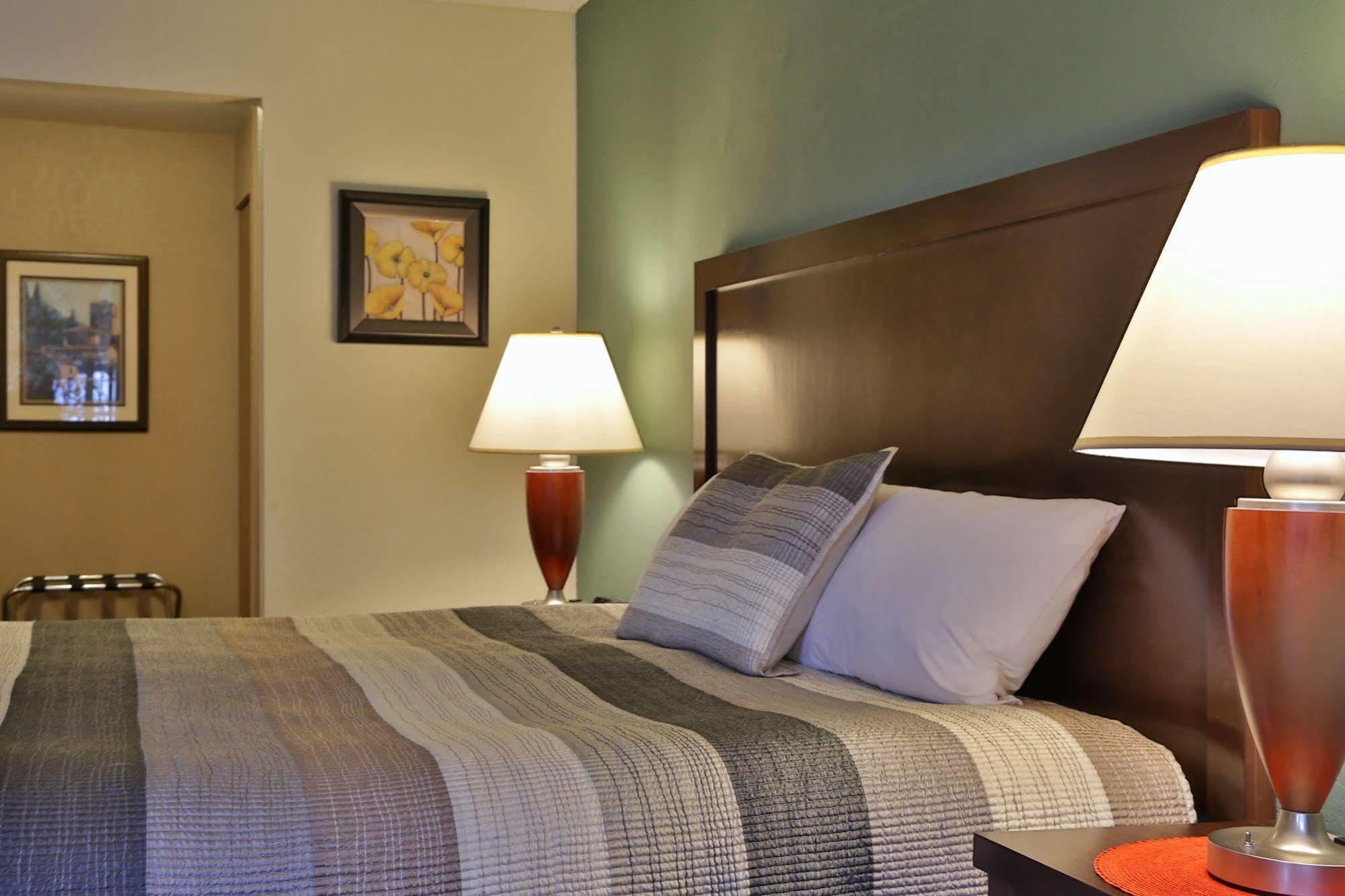 Freeland Harbor Inn מראה חיצוני תמונה