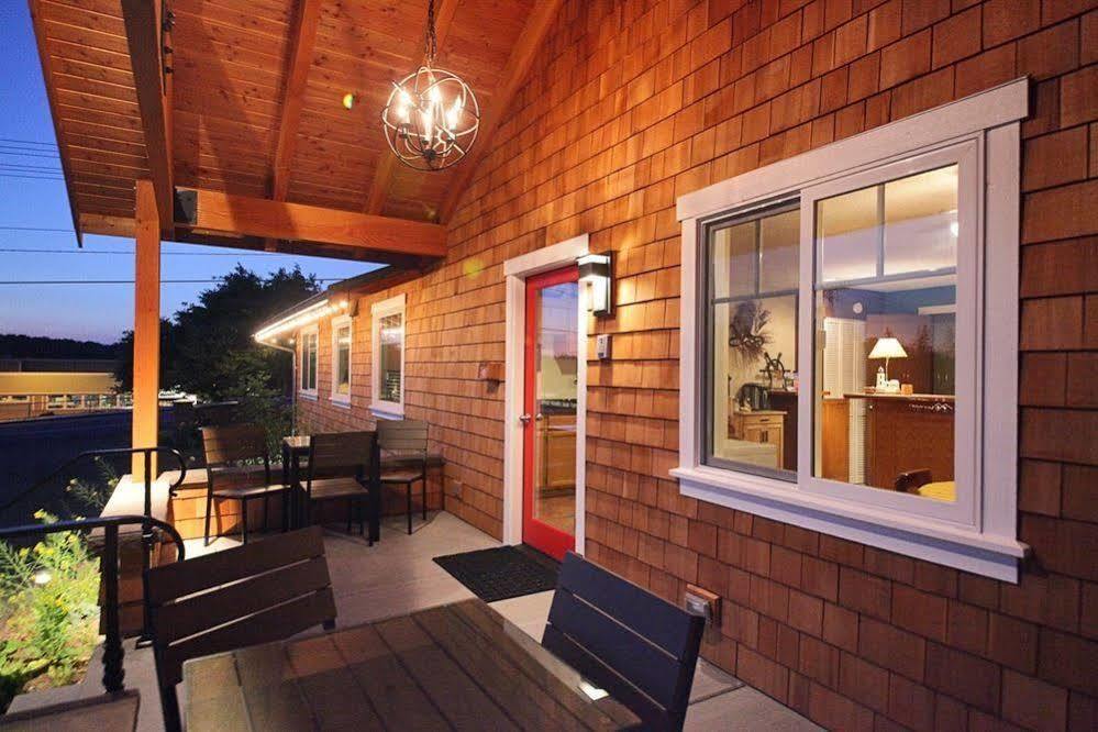 Freeland Harbor Inn מראה חיצוני תמונה